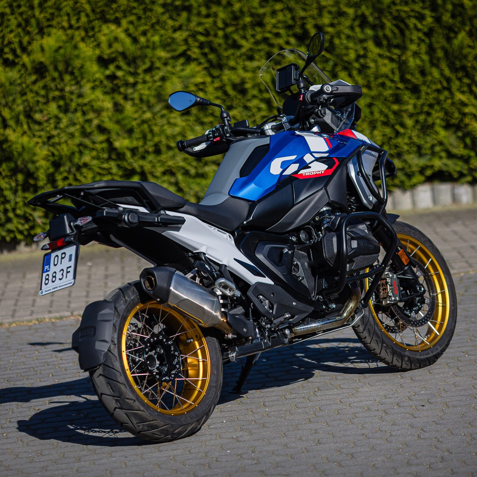Motor-Rent — BMW R 1300 GS Trophy